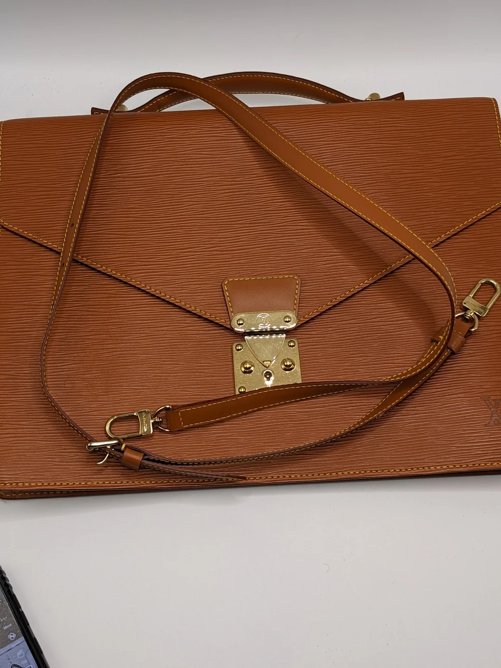 Louis Vuitton Tan Epi Leather Briefcase with Gold Hardware
